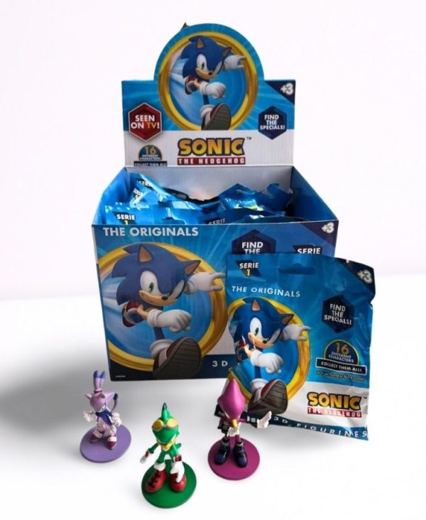 DISPLAY 16 SOBRES SONIC FIGURAS 3D