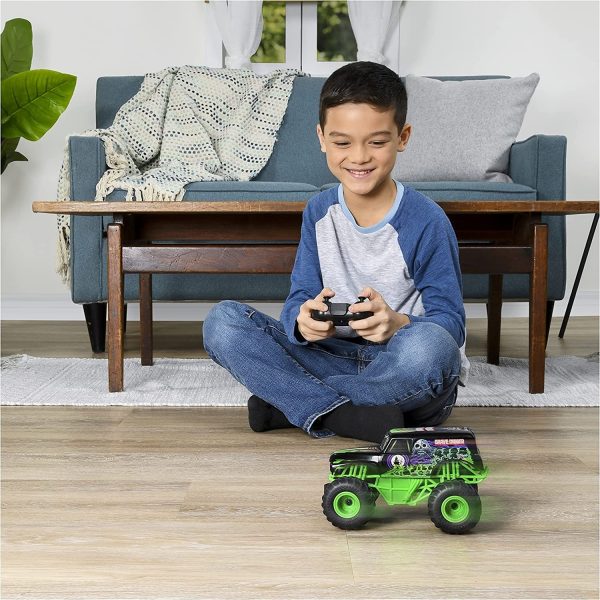 MOSNTER JAM RADIO CONTROL GRAVE DIGGER 1:24 - Image 4