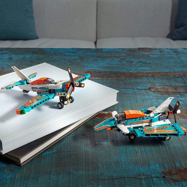 LEGO TECHNIC AVION DE CARRERAS - Image 3