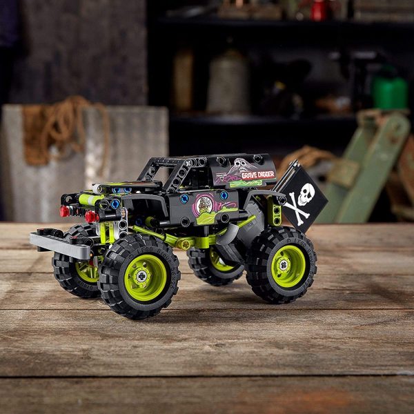 MONSTER JAM® GRAVE DIGGER® - Image 3